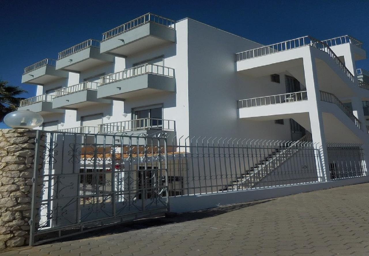 Hotel Residencial Campo-Mar By Umbral Portimão Zewnętrze zdjęcie The new building of the school